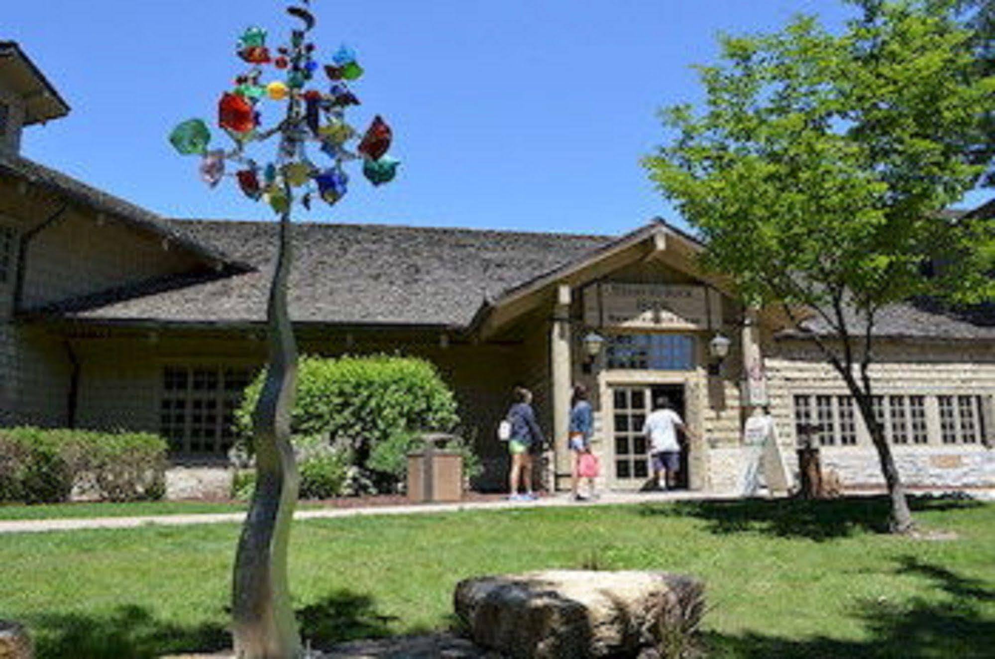 Starved Rock Lodge & Conference Center Utica Dış mekan fotoğraf