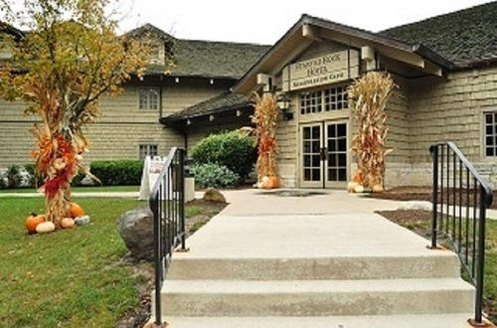 Starved Rock Lodge & Conference Center Utica Dış mekan fotoğraf