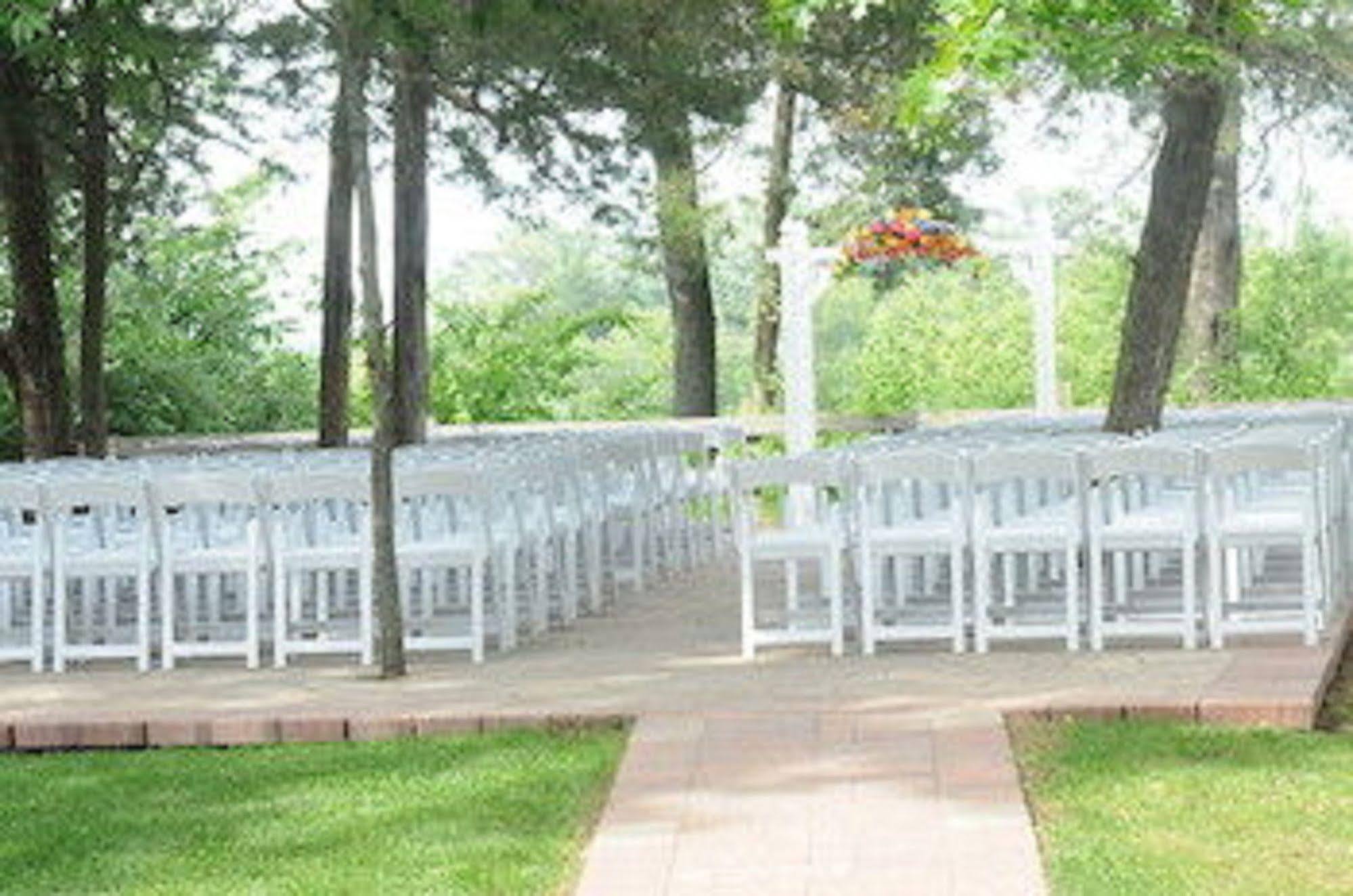 Starved Rock Lodge & Conference Center Utica Dış mekan fotoğraf
