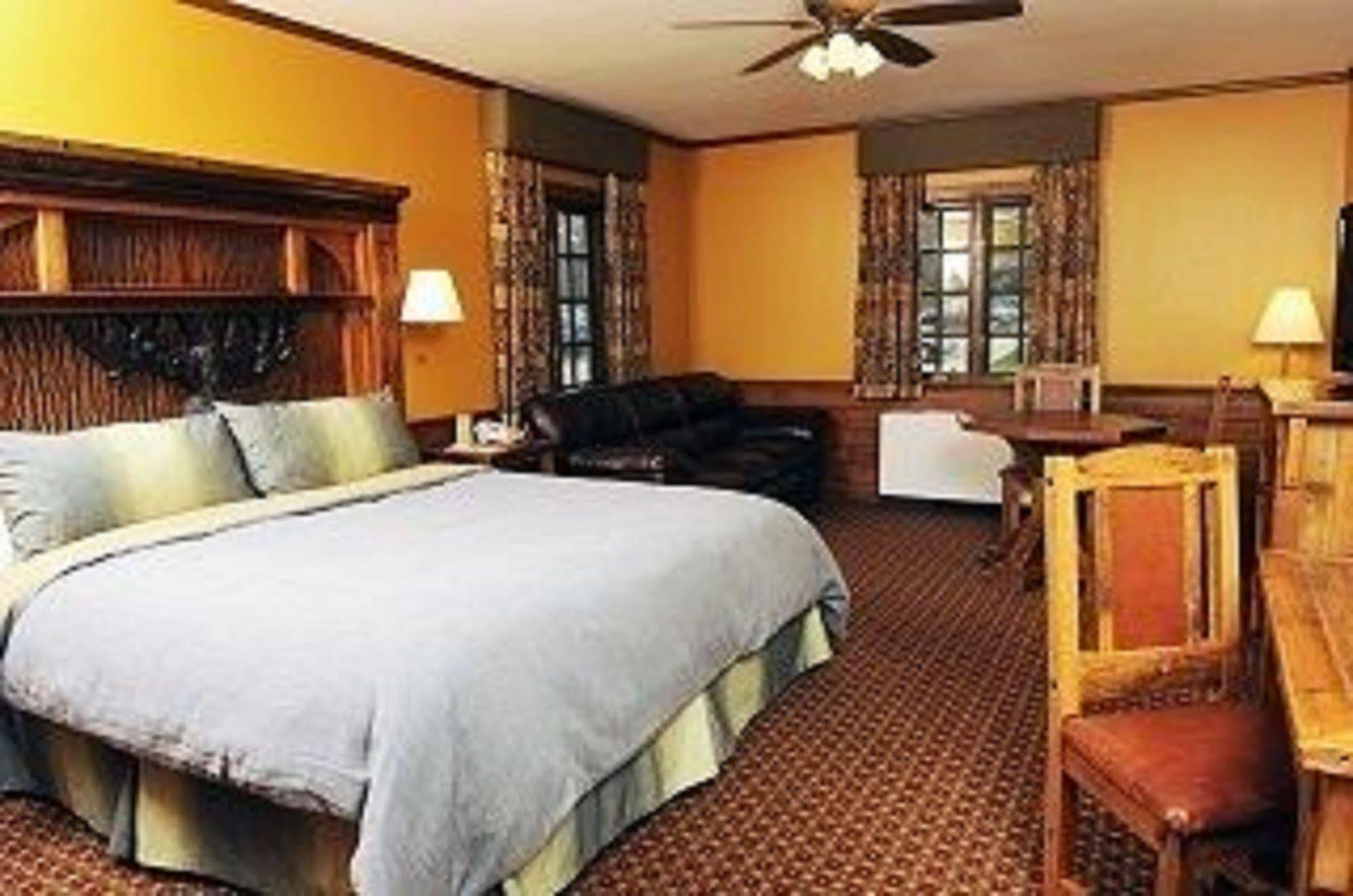 Starved Rock Lodge & Conference Center Utica Dış mekan fotoğraf
