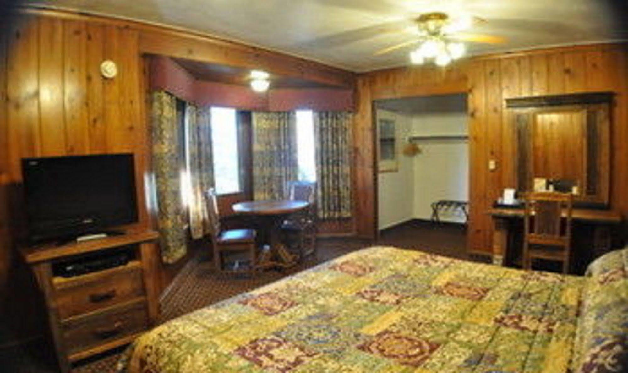 Starved Rock Lodge & Conference Center Utica Dış mekan fotoğraf