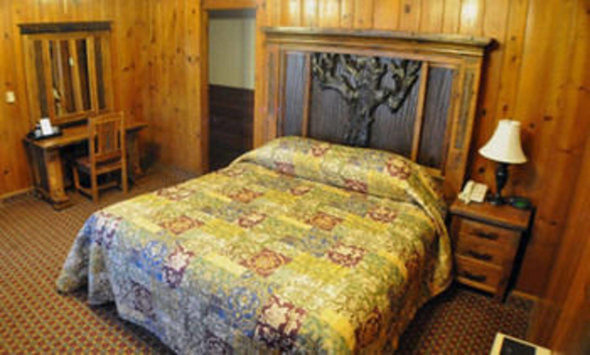 Starved Rock Lodge & Conference Center Utica Dış mekan fotoğraf